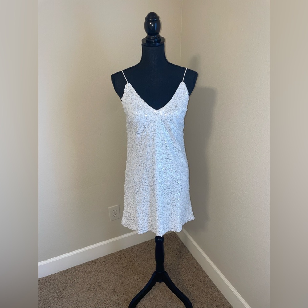Open back sparkly dress! Lulu’s size M.
